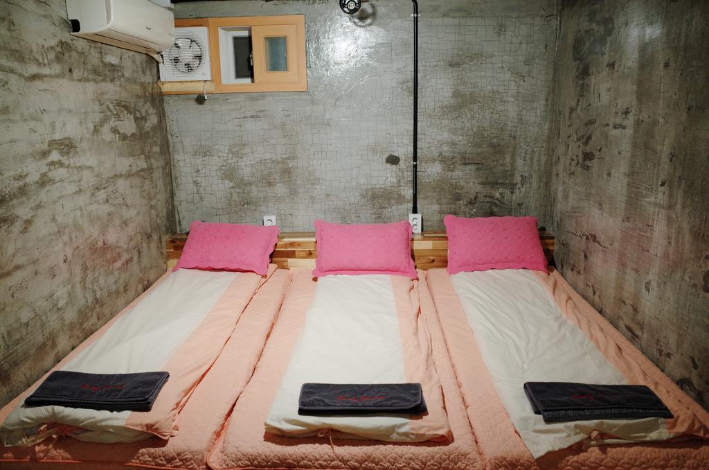 Bong Backpackers Pansiyon Seul Dış mekan fotoğraf