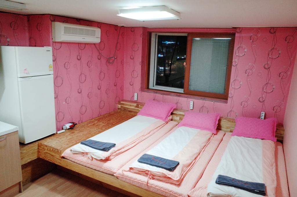 Bong Backpackers Pansiyon Seul Dış mekan fotoğraf
