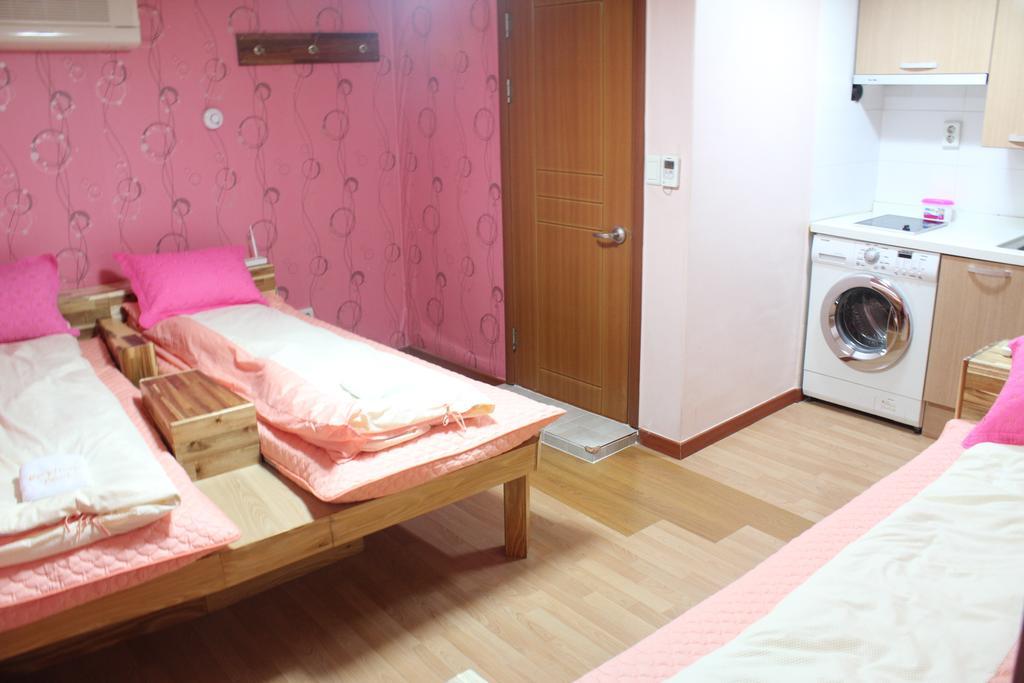 Bong Backpackers Pansiyon Seul Oda fotoğraf