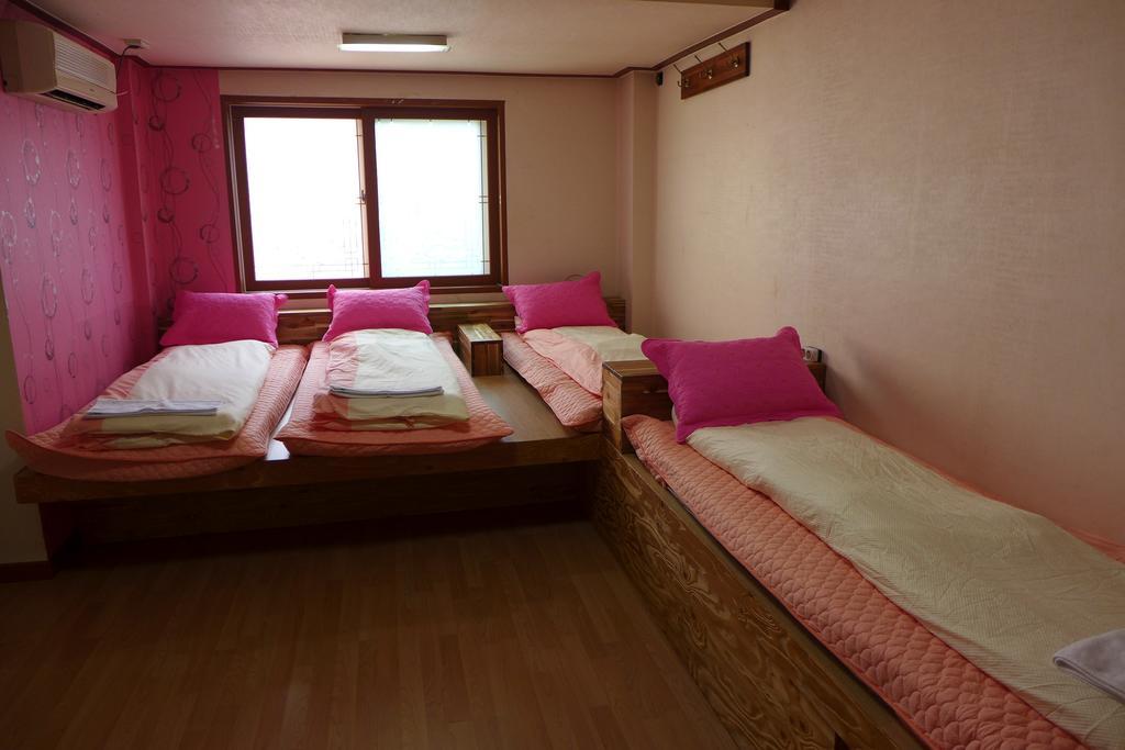 Bong Backpackers Pansiyon Seul Oda fotoğraf