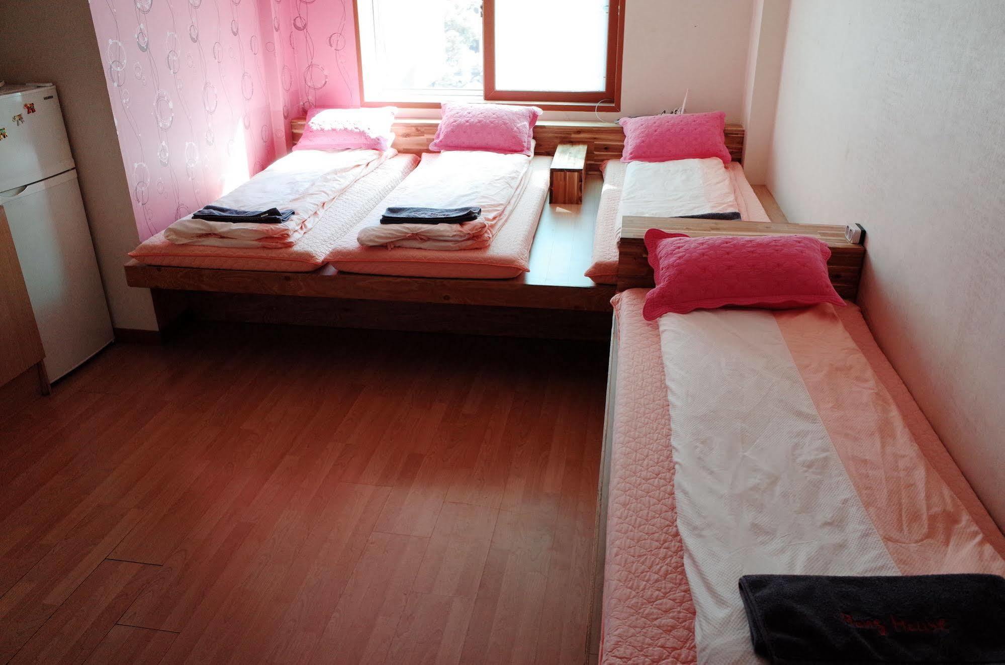 Bong Backpackers Pansiyon Seul Dış mekan fotoğraf